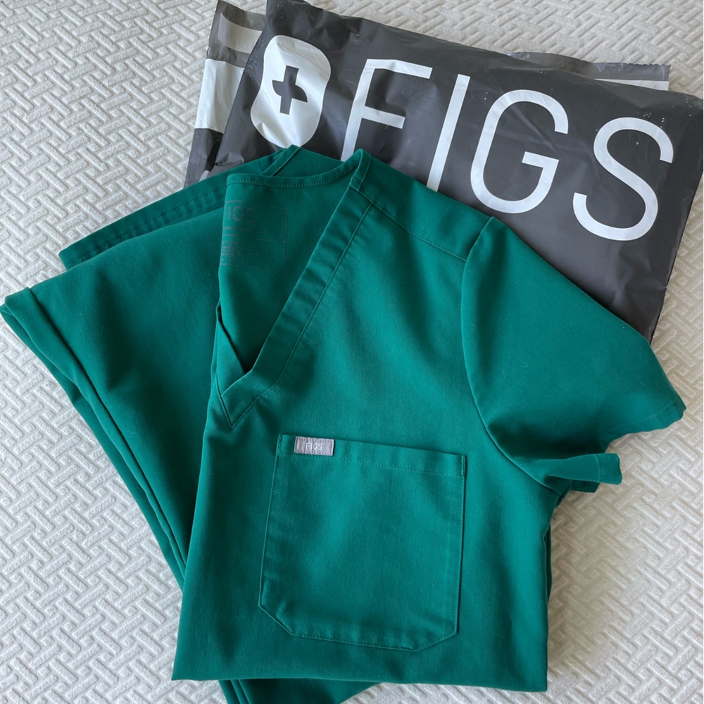 Figs Scrub Set - Hunter Green
